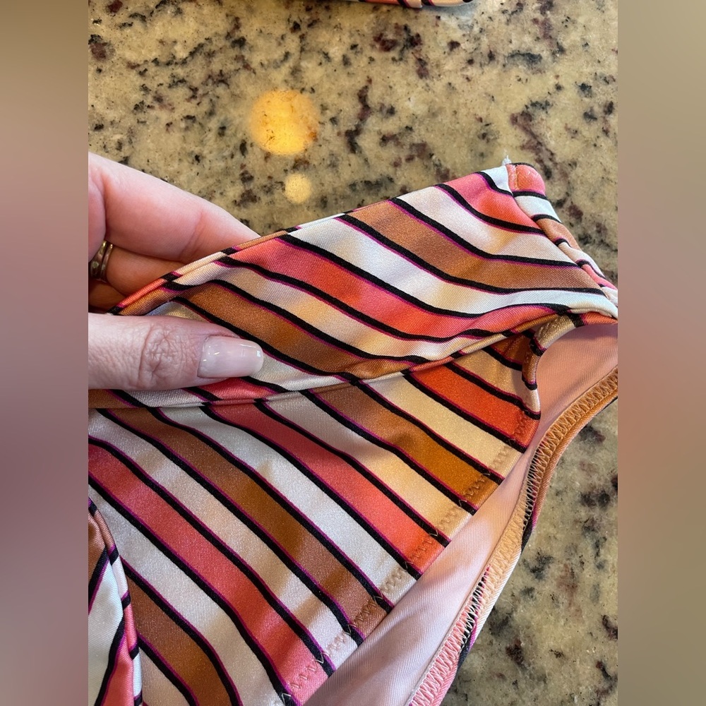 Women’s VS high waist cheeky, striped swimsuit, size medium - Picture 3 of 4